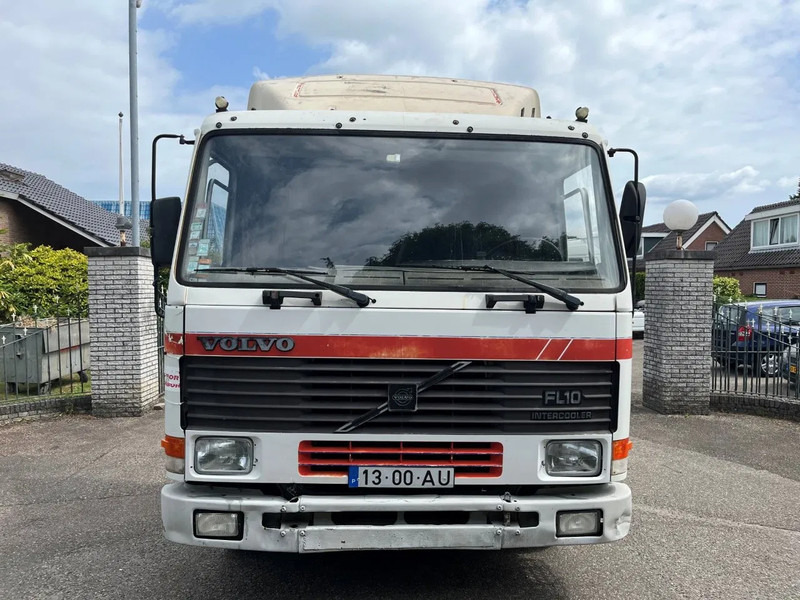 Volvo FL 10.320 4X2 TRUCKHEAD FULL STEEL SUSPENSION - Tracteur routier: photos 2 Volvo FL 10.320 4X2 TRUCKHEAD FULL STEEL SUSPENSION - Tracteur routier: photos 2
