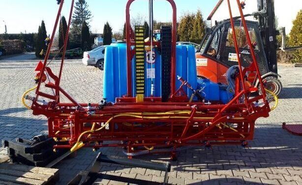 BIARZDKI Opryskiwacz zawieszany 1000 l / 15 - Pulvé porté: photos 4 BIARZDKI Opryskiwacz zawieszany 1000 l / 15 - Pulvé porté: photos 4