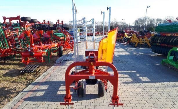 JAR-MET Kreiselschwader/ Rotary rake/ Zgrabiarka karuzelowa 3,5m - Faneuse: photos 3 JAR-MET Kreiselschwader/ Rotary rake/ Zgrabiarka karuzelowa 3,5m - Faneuse: photos 3