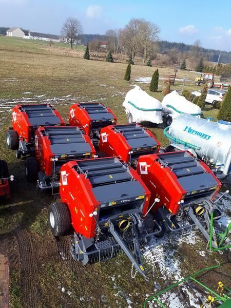 METAL-FACH Prasa Belująca/ πρέσα για σφυρίχτρα/ / Prensa de balas - Enrubanneuse: photos 4 METAL-FACH Prasa Belująca/ πρέσα για σφυρίχτρα/ / Prensa de balas - Enrubanneuse: photos 4