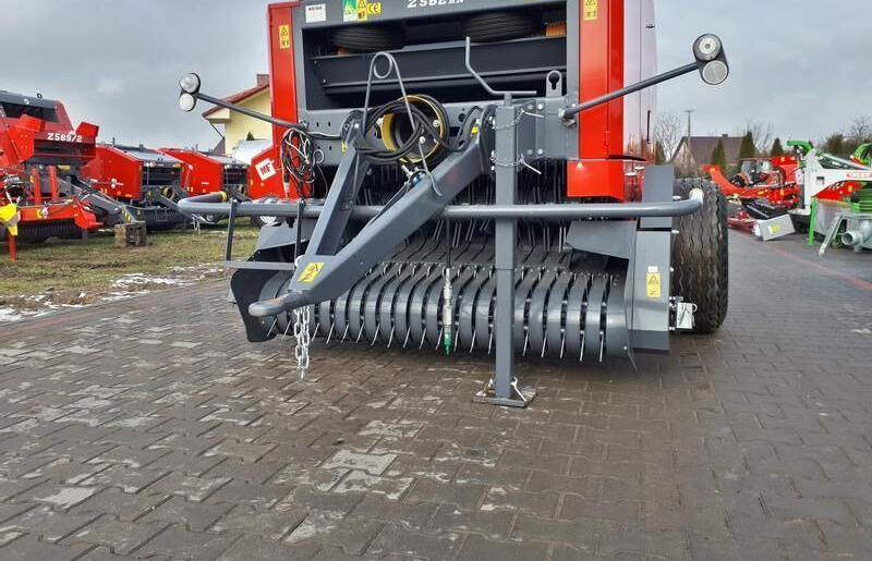 METAL-FACH Prasa Belująca/ πρέσα για σφυρίχτρα/ / Prensa de balas - Enrubanneuse: photos 3 METAL-FACH Prasa Belująca/ πρέσα για σφυρίχτρα/ / Prensa de balas - Enrubanneuse: photos 3