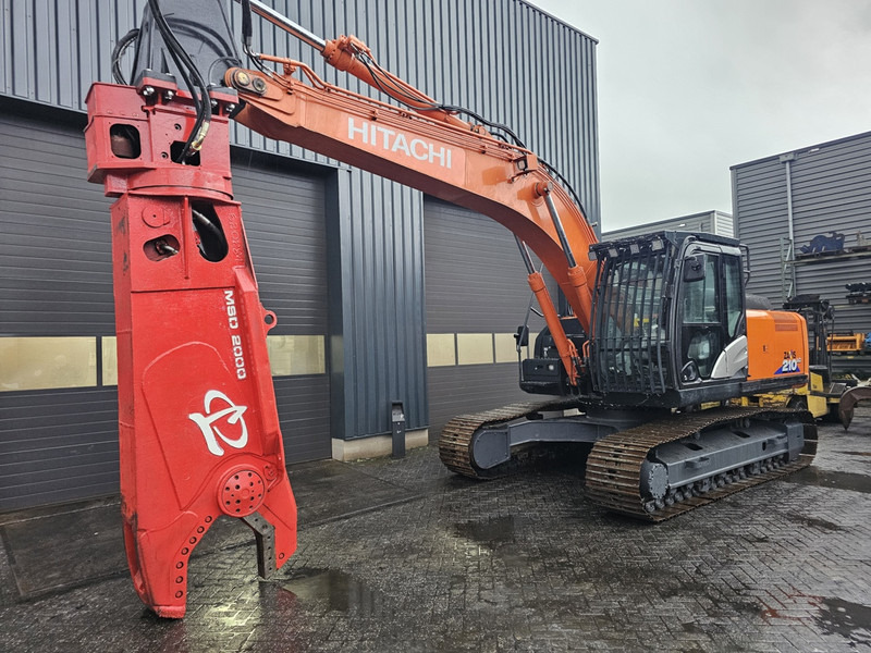 Hitachi zx210-6 labounty msd2000R shear scrap shear labounty hitachi genesis - Pelle de manutention: photos 1 Hitachi zx210-6 labounty msd2000R shear scrap shear labounty hitachi genesis - Pelle de manutention: photos 1