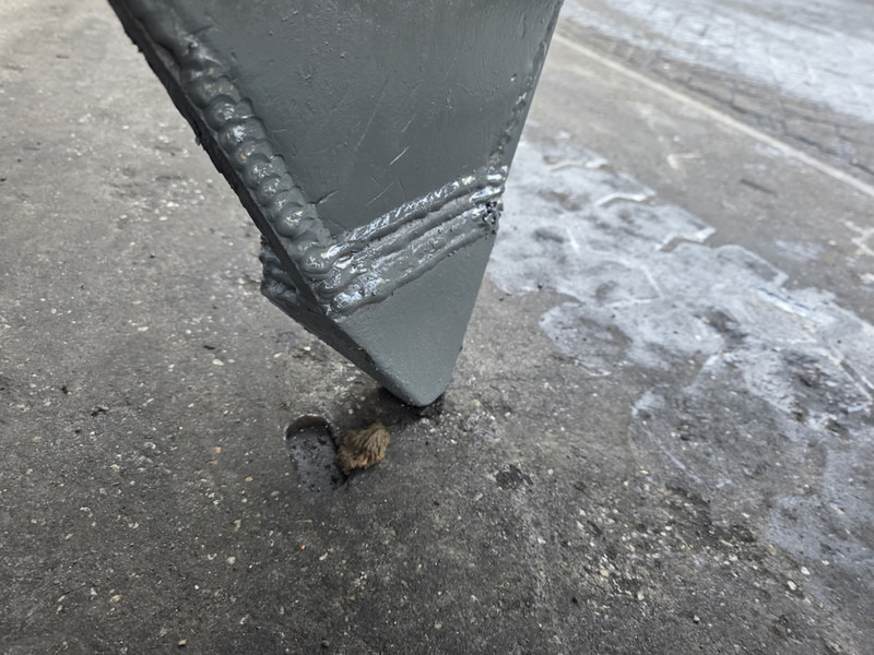 Liebherr gm 65 poliepgrijper liebherr lh sennebogen fuchs atlas - Grappin pour Engins de chantier: photos 5 Liebherr gm 65 poliepgrijper liebherr lh sennebogen fuchs atlas - Grappin pour Engins de chantier: photos 5