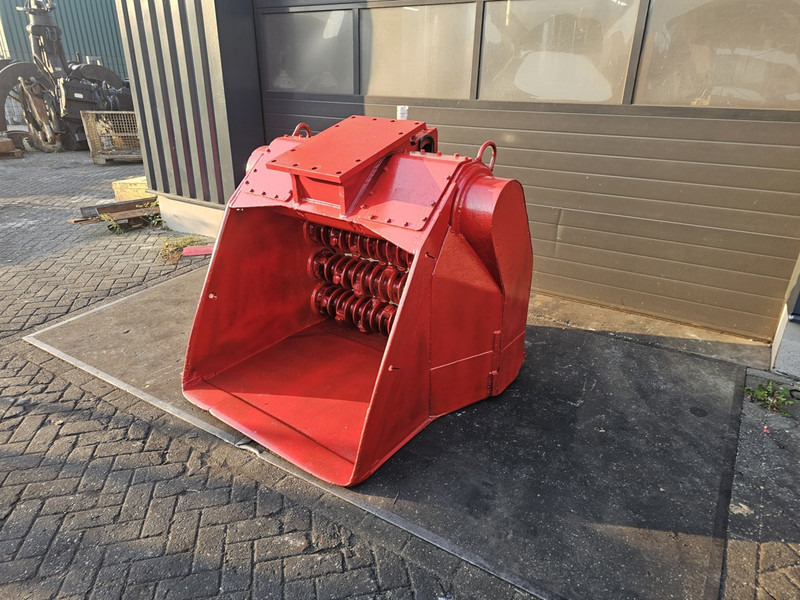 Godet pour Engins de chantier allu screening bucket zeefbak allu graafbak grondzeven: photos 1