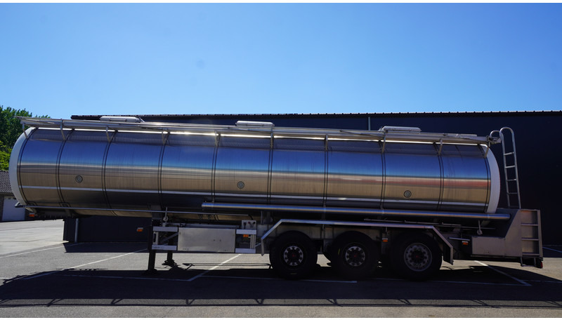 Burg 3 AXLE FOOD TRAILER 38.000 LTR - Semi-remorque citerne: photos 1 Burg 3 AXLE FOOD TRAILER 38.000 LTR - Semi-remorque citerne: photos 1