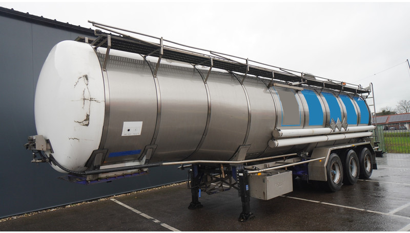 Burg 3 AXLE WATER TANK 32.000LTR - Semi-remorque citerne: photos 2 Burg 3 AXLE WATER TANK 32.000LTR - Semi-remorque citerne: photos 2