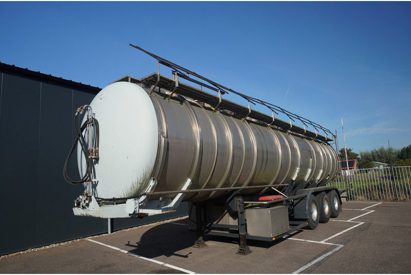Dijkstra 3 AXLE CHEMIE TANK TRAILER 42 m3 - Semi-remorque citerne: photos 2 Dijkstra 3 AXLE CHEMIE TANK TRAILER 42 m3 - Semi-remorque citerne: photos 2