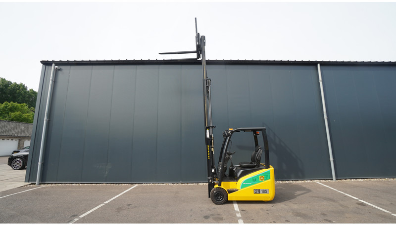 Eurotrac FE18-S 1.8 TON TRIPLEX 3-STAGE NEW FORKLIFT - Engins de chantier: photos 1 Eurotrac FE18-S 1.8 TON TRIPLEX 3-STAGE NEW FORKLIFT - Engins de chantier: photos 1