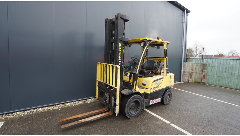 Hyster H3.5FT LPG FORKLIFT TRIPLEX - Engins de chantier: photos 4 Hyster H3.5FT LPG FORKLIFT TRIPLEX - Engins de chantier: photos 4