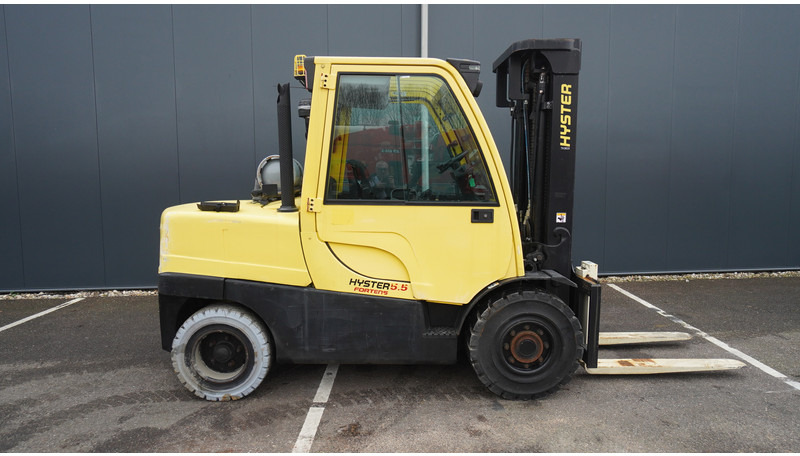 Hyster H5.5FT 6CYL LPG FORKLIFT TRIPLEX - Engins de chantier: photos 3 Hyster H5.5FT 6CYL LPG FORKLIFT TRIPLEX - Engins de chantier: photos 3