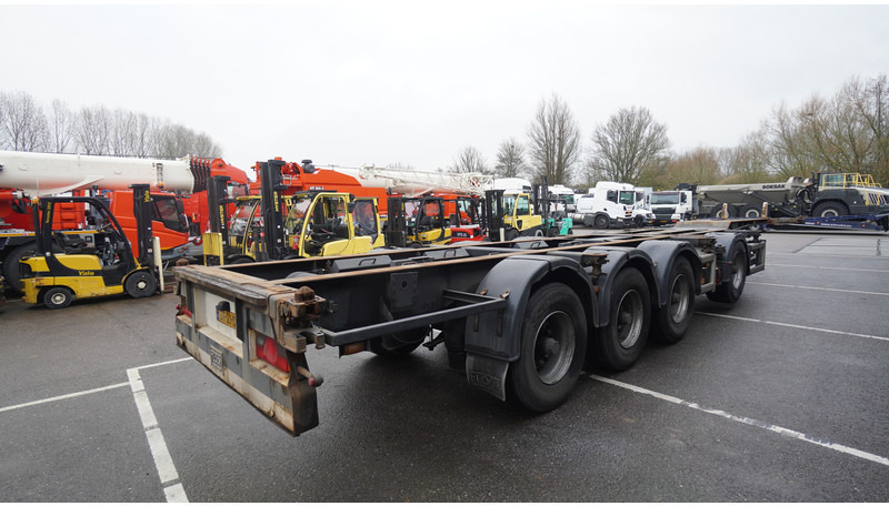 Floor 4 AXLE BREAKER CONTAINER TRAILER - Semi-remorque porte-conteneur/ Caisse mobile: photos 5 Floor 4 AXLE BREAKER CONTAINER TRAILER - Semi-remorque porte-conteneur/ Caisse mobile: photos 5