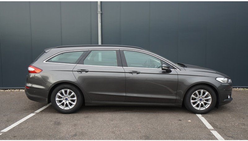 Ford Mondeo WAGON 1.5 TDCi TREND LEASE EDITION - Minibus, Transport de personnes: photos 5 Ford Mondeo WAGON 1.5 TDCi TREND LEASE EDITION - Minibus, Transport de personnes: photos 5