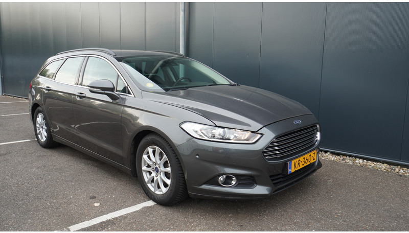 Ford Mondeo WAGON 1.5 TDCi TREND LEASE EDITION - Minibus, Transport de personnes: photos 2 Ford Mondeo WAGON 1.5 TDCi TREND LEASE EDITION - Minibus, Transport de personnes: photos 2