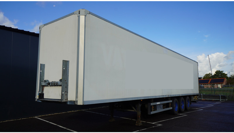 Groenewegen 3 AXLE CLOSED BOX - Semi-remorque fourgon: photos 2 Groenewegen 3 AXLE CLOSED BOX - Semi-remorque fourgon: photos 2