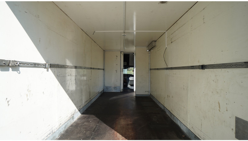 Iveco DAILY 70C17 CLOSED BOX 185.500KM - Camion fourgon: photos 5 Iveco DAILY 70C17 CLOSED BOX 185.500KM - Camion fourgon: photos 5