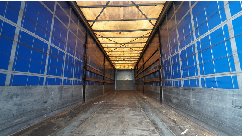 Kögel 3 AXLE CURTAINSIDE TRAILER - Semi-remorque rideaux coulissants: photos 4 Kögel 3 AXLE CURTAINSIDE TRAILER - Semi-remorque rideaux coulissants: photos 4