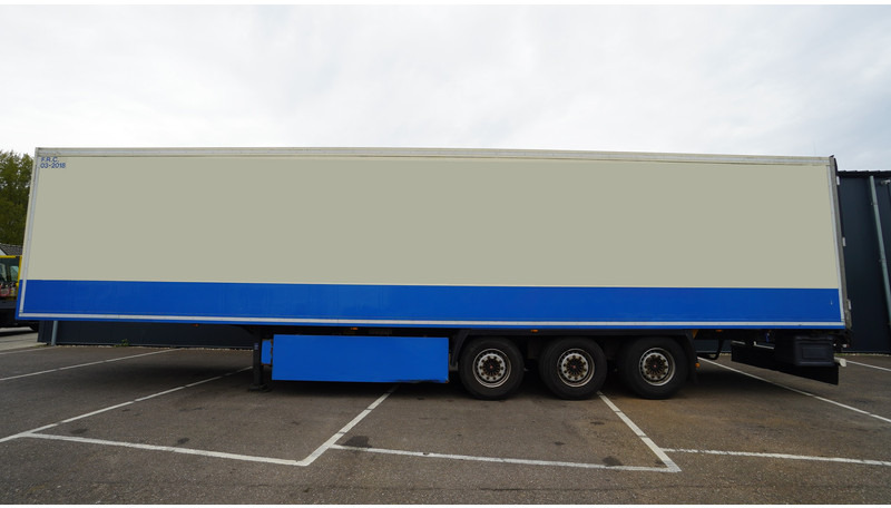 Krone 3 AXLE FRIGO TRAILER THERMO KING SLX 400 WITH MEAT HOOK SYSTEM - Semi-remorque frigorifique: photos 1 Krone 3 AXLE FRIGO TRAILER THERMO KING SLX 400 WITH MEAT HOOK SYSTEM - Semi-remorque frigorifique: photos 1