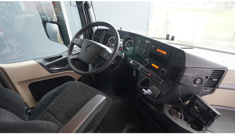 Mercedes-Benz ACTROS 2745 6X2 FRIGO 860.000KM - Camion frigorifique: photos 5 Mercedes-Benz ACTROS 2745 6X2 FRIGO 860.000KM - Camion frigorifique: photos 5
