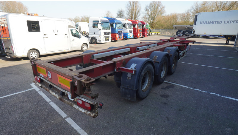 Renders 3 AXLE EXTENDABLE CONTAINER TRANSPORT TRAILER - Semi-remorque porte-conteneur/ Caisse mobile: photos 5 Renders 3 AXLE EXTENDABLE CONTAINER TRANSPORT TRAILER - Semi-remorque porte-conteneur/ Caisse mobile: photos 5