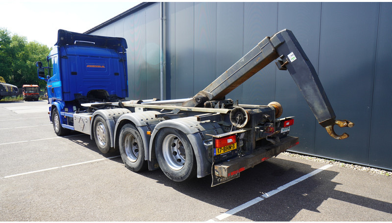 Scania G450 8X2 RETARDER HOOKARM SYSTEM - Camion ampliroll: photos 2 Scania G450 8X2 RETARDER HOOKARM SYSTEM - Camion ampliroll: photos 2