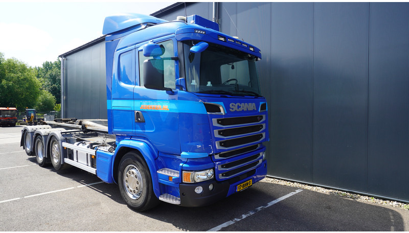 Scania G450 8X2 RETARDER HOOKARM SYSTEM - Camion ampliroll: photos 4 Scania G450 8X2 RETARDER HOOKARM SYSTEM - Camion ampliroll: photos 4
