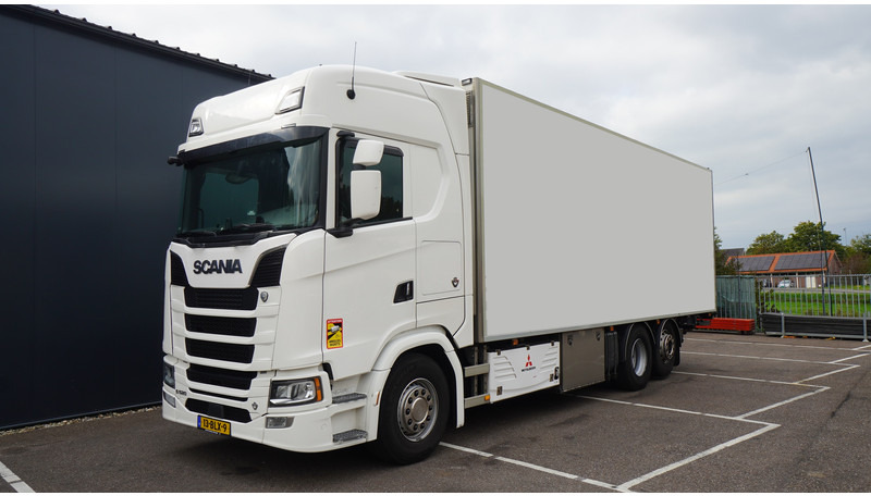 Scania S520 V8 6X2 FRIGO RETARDER - Camion frigorifique: photos 3 Scania S520 V8 6X2 FRIGO RETARDER - Camion frigorifique: photos 3