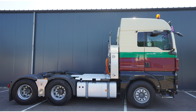 MAN TGX 33.480 6X4 EURO 5 MANUAL GEARBOX - Tracteur routier: photos 2 MAN TGX 33.480 6X4 EURO 5 MANUAL GEARBOX - Tracteur routier: photos 2
