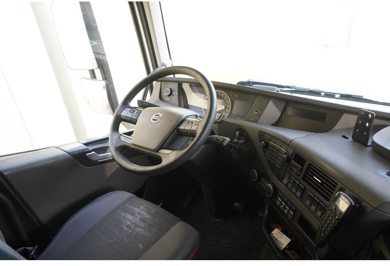 Volvo FH 420 6X2 ADR EURO 6 - Tracteur routier: photos 5 Volvo FH 420 6X2 ADR EURO 6 - Tracteur routier: photos 5
