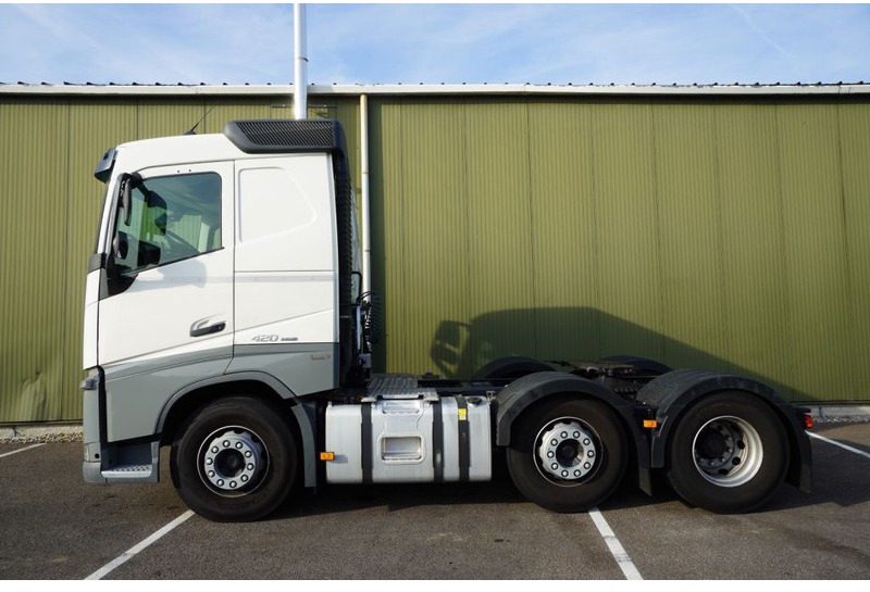 Volvo FH 420 6X2 ADR EURO 6 - Tracteur routier: photos 1 Volvo FH 420 6X2 ADR EURO 6 - Tracteur routier: photos 1