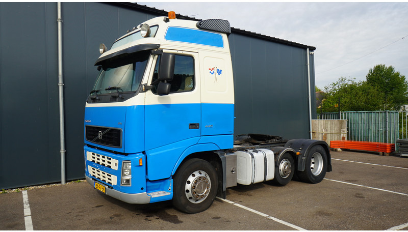 Volvo FH 440 6X2 GLOBETROTTER EURO 3 - Tracteur routier: photos 3 Volvo FH 440 6X2 GLOBETROTTER EURO 3 - Tracteur routier: photos 3