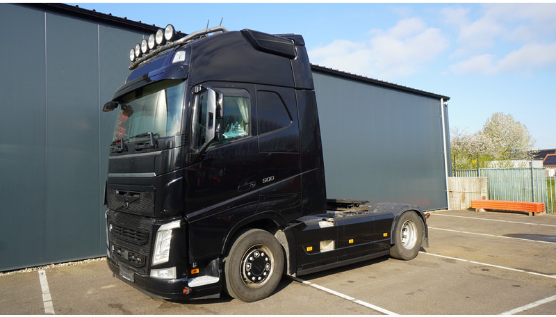 Volvo FH 500 GLOBETROTTER XL 851.000KM - Tracteur routier: photos 3 Volvo FH 500 GLOBETROTTER XL 851.000KM - Tracteur routier: photos 3