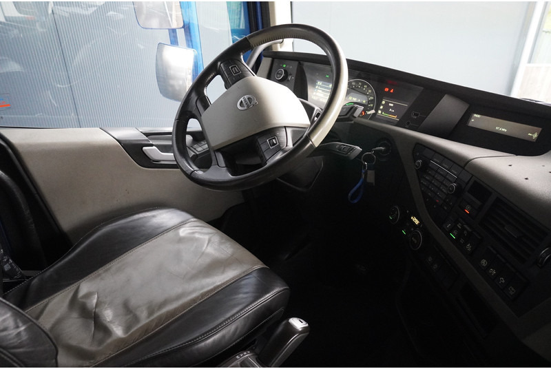 Volvo FH 540 6X2 GLOBETROTTER XL 455.000KM - Tracteur routier: photos 5 Volvo FH 540 6X2 GLOBETROTTER XL 455.000KM - Tracteur routier: photos 5