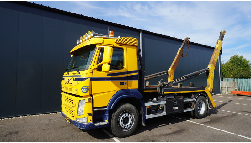 Volvo FM 380 HIAB PORTAL ARM SYSTEM 467.500KM - Camion multibenne: photos 3 Volvo FM 380 HIAB PORTAL ARM SYSTEM 467.500KM - Camion multibenne: photos 3