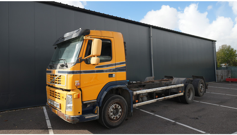 Volvo FM9 340 6X2 CHASSIS EURO 5 480000KM - Châssis cabine: photos 3 Volvo FM9 340 6X2 CHASSIS EURO 5 480000KM - Châssis cabine: photos 3