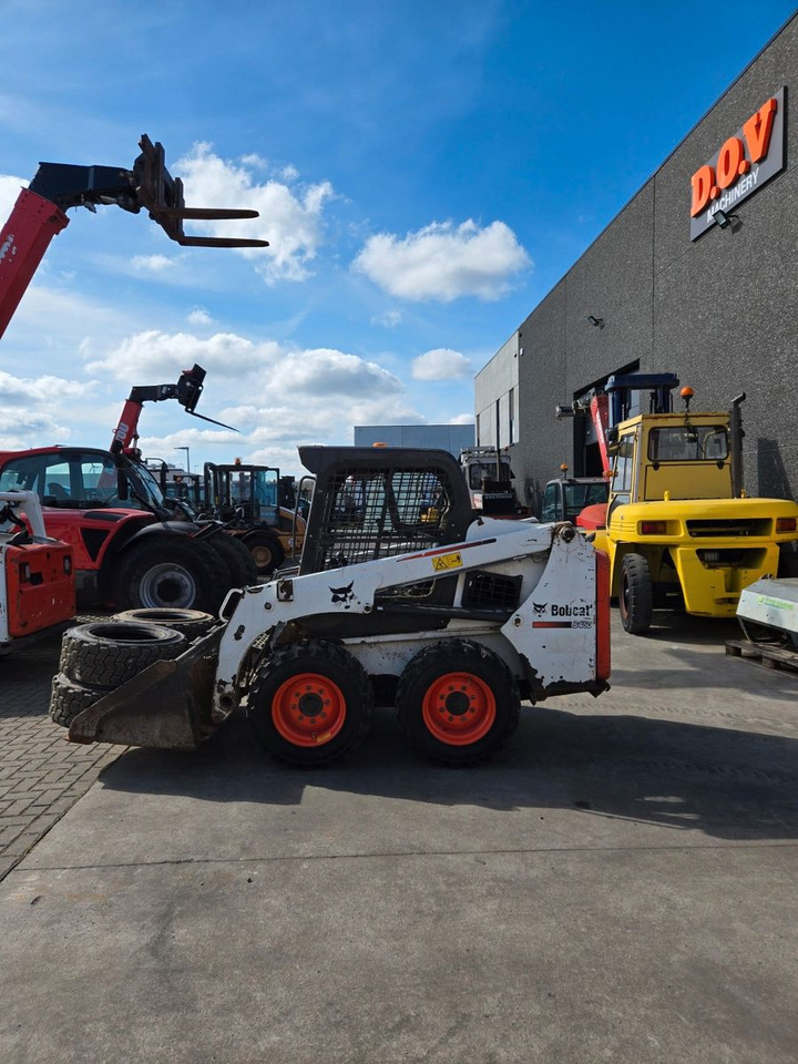 Bobcat S450 - Chargeuse sur pneus: photos 3 Bobcat S450 - Chargeuse sur pneus: photos 3