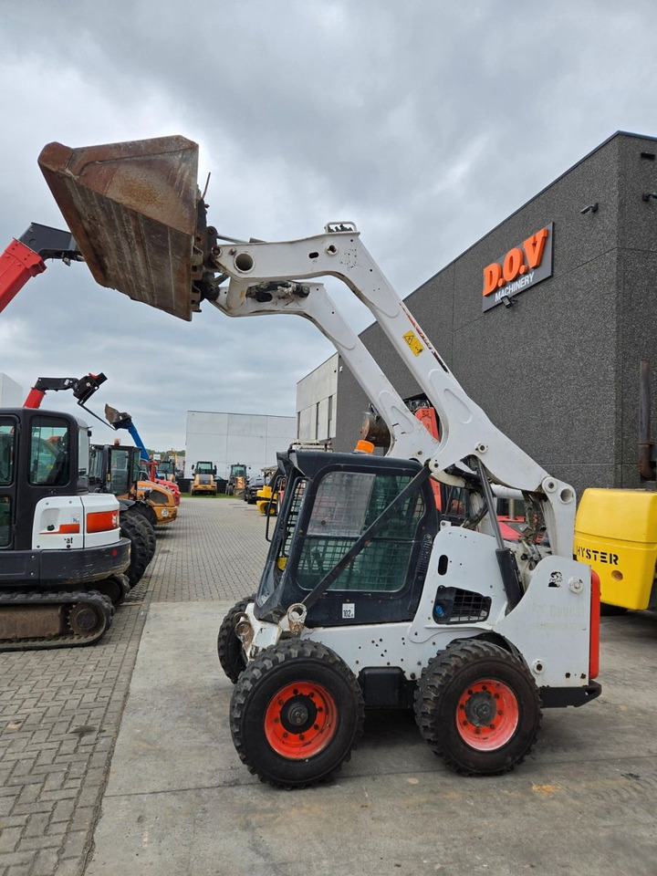 Chargeuse sur pneus Bobcat S770: photos 1