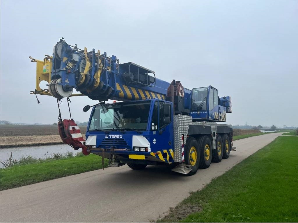 Terex AC 80-2 - Grue tout-terrain: photos 2 Terex AC 80-2 - Grue tout-terrain: photos 2