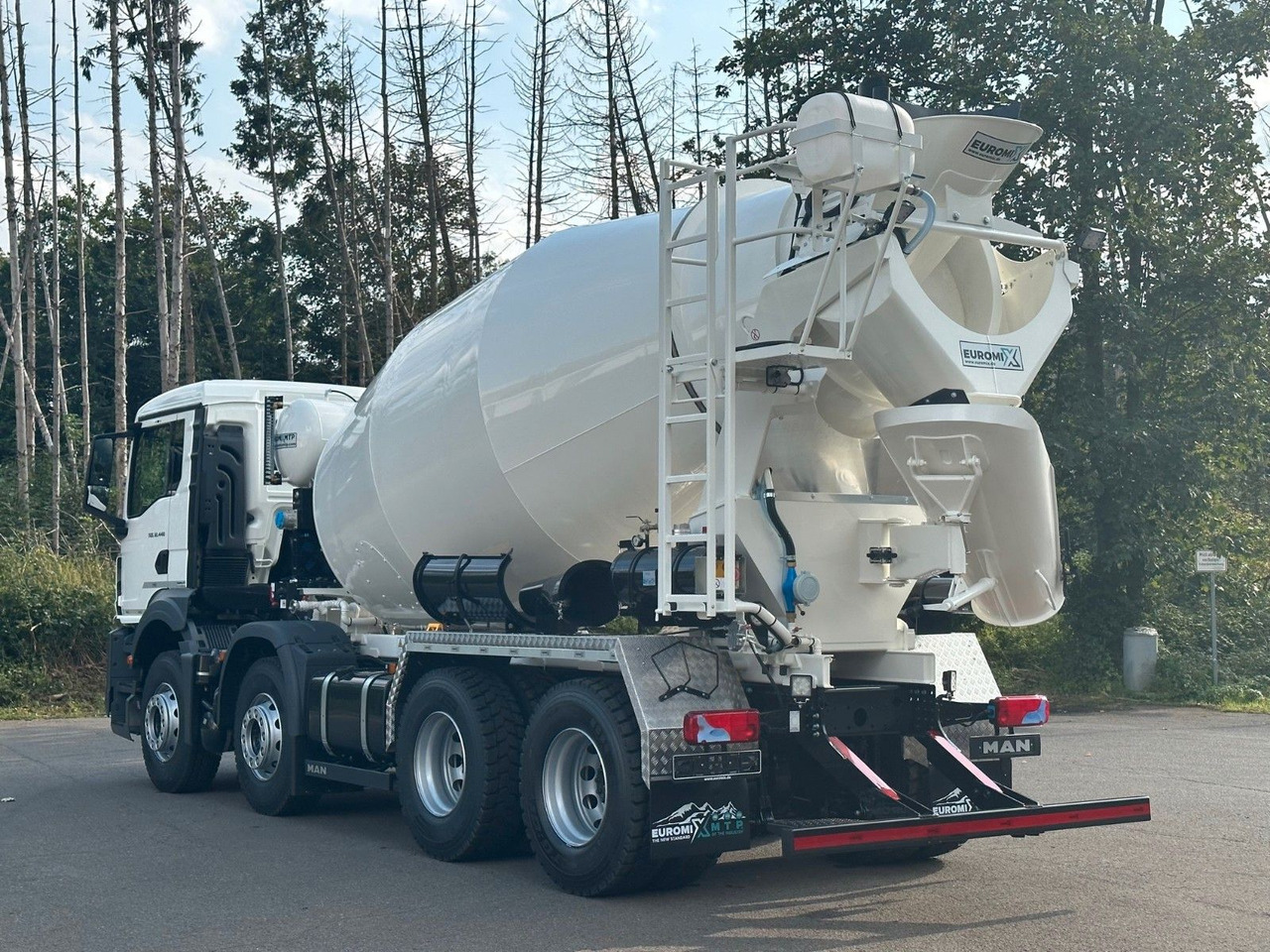 MAN TGS 32.440 8x4 / Euromix MTP EM 9 L - Camion malaxeur: photos 5 MAN TGS 32.440 8x4 / Euromix MTP EM 9 L - Camion malaxeur: photos 5