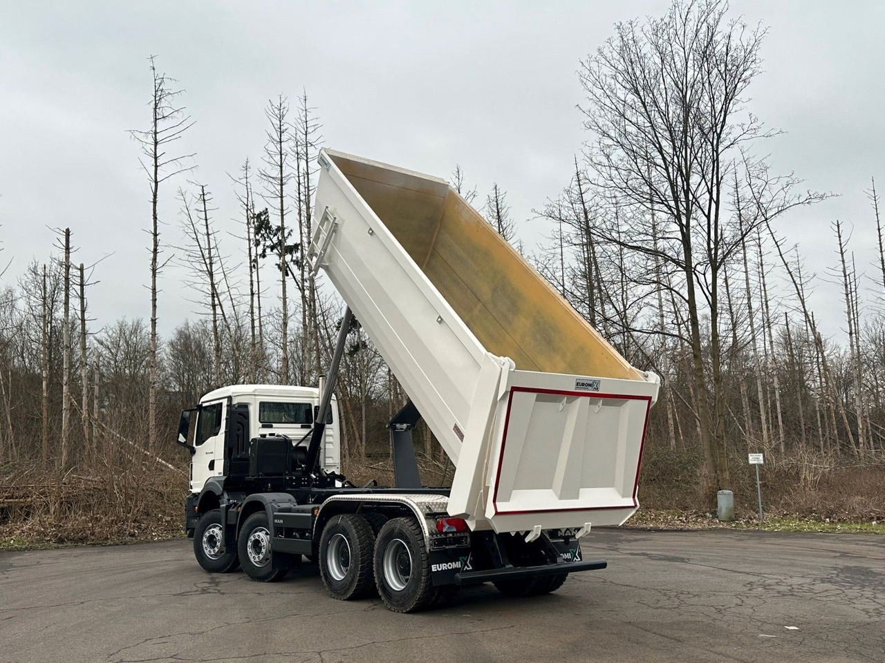 MAN TGS 41.400 8x4 / EUROMIX MTP 20m³/ EURO 5 - Camion multibenne: photos 5 MAN TGS 41.400 8x4 / EUROMIX MTP 20m³/ EURO 5 - Camion multibenne: photos 5