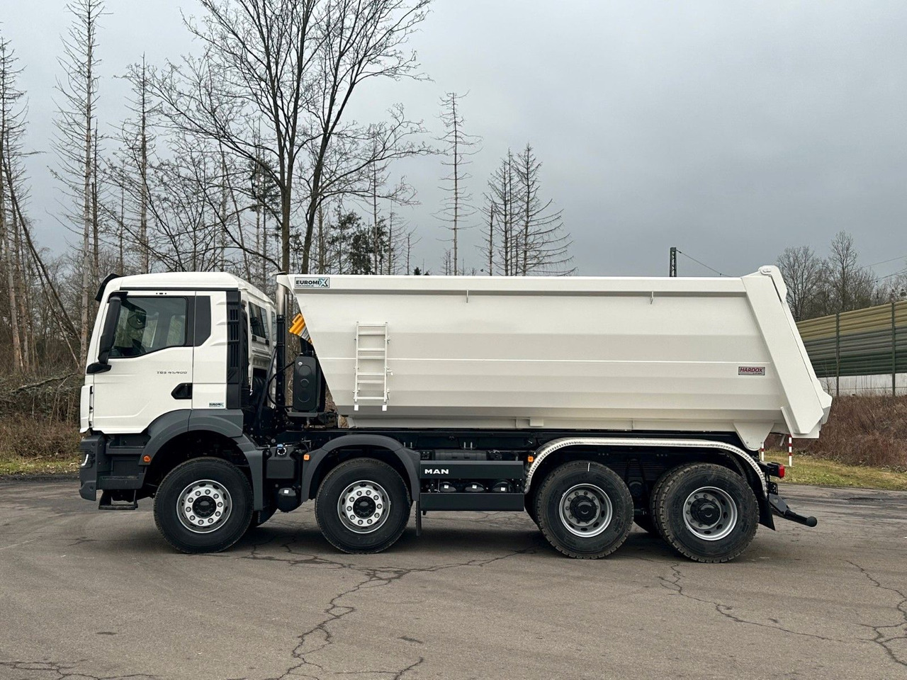 MAN TGS 41.400 8x4 / EUROMIX MTP 20m³/ EURO 5 - Camion benne: photos 4 MAN TGS 41.400 8x4 / EUROMIX MTP 20m³/ EURO 5 - Camion benne: photos 4