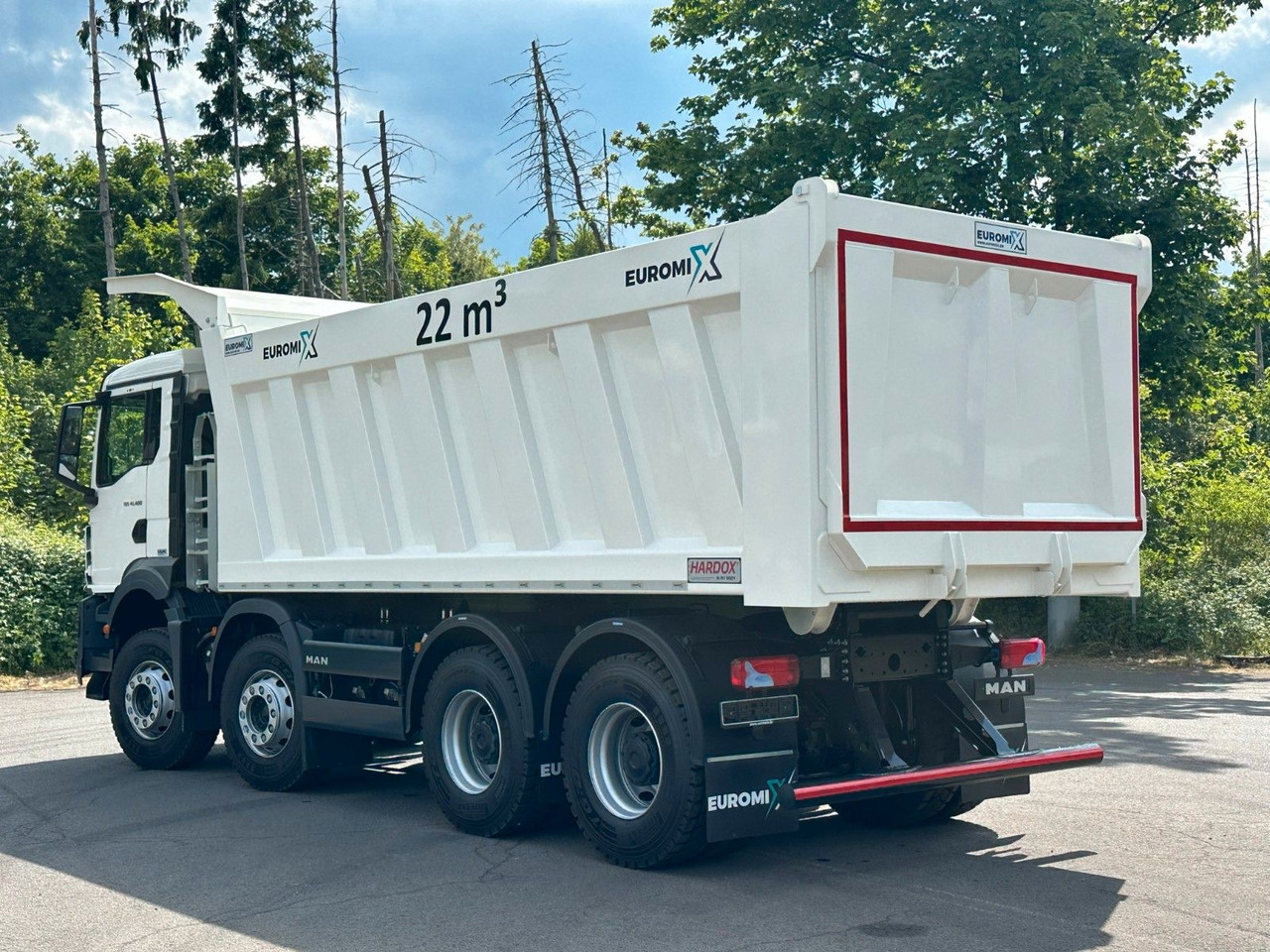 MAN TGS 41.400 8x4 / EUROMIX MTP 22m³/ Eckige Mulde - Camion benne: photos 4 MAN TGS 41.400 8x4 / EUROMIX MTP 22m³/ Eckige Mulde - Camion benne: photos 4