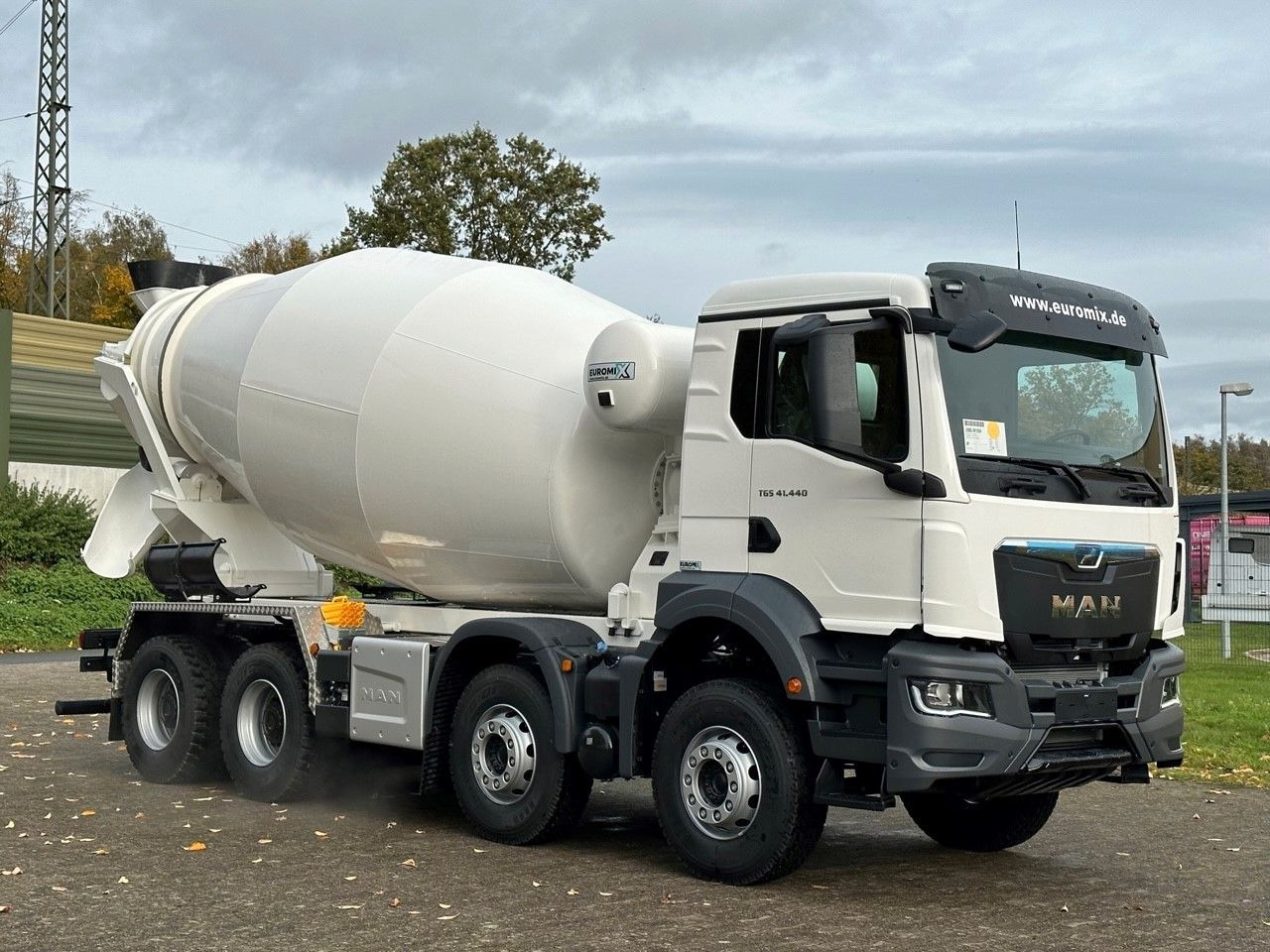MAN TGS 41.440 8x4 /Euro6e Euromix EM 10 L - Camion malaxeur: photos 1 MAN TGS 41.440 8x4 /Euro6e Euromix EM 10 L - Camion malaxeur: photos 1