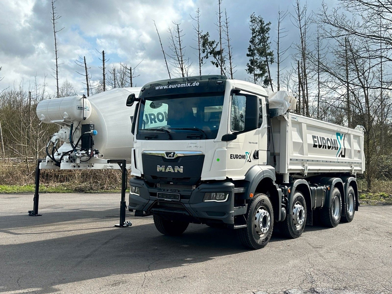 MAN TGS 41.440 8x4 WECHSELSYSTEM KIPPER+MISCHER - Camion malaxeur: photos 2 MAN TGS 41.440 8x4 WECHSELSYSTEM KIPPER+MISCHER - Camion malaxeur: photos 2