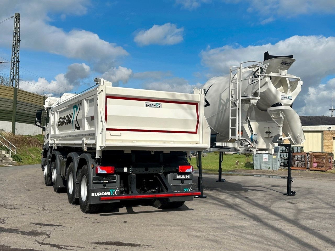 MAN TGS 41.440 8x4 WECHSELSYSTEM KIPPER+MISCHER - Camion benne: photos 5 MAN TGS 41.440 8x4 WECHSELSYSTEM KIPPER+MISCHER - Camion benne: photos 5