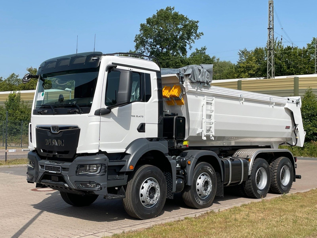 MAN TGS 41.480 8x4 /EuromixMTP /Hydraulische Klapp - Camion benne: photos 2 MAN TGS 41.480 8x4 /EuromixMTP /Hydraulische Klapp - Camion benne: photos 2