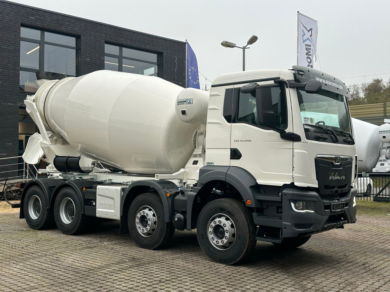 MAN TGS 41.480 8x4 WECHSELSYSTEM KIPPER+MISCHER - Camion benne: photos 5 MAN TGS 41.480 8x4 WECHSELSYSTEM KIPPER+MISCHER - Camion benne: photos 5