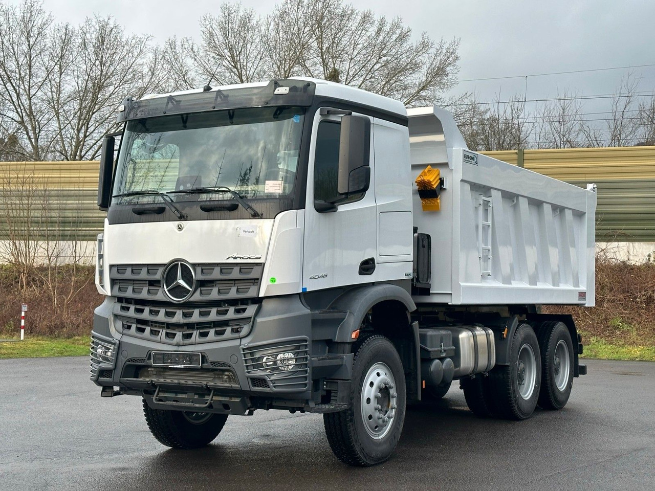 Mercedes-Benz 4048 6X4 Arcos 5 EuromixMTP Dumper Kipper - Camion benne: photos 2 Mercedes-Benz 4048 6X4 Arcos 5 EuromixMTP Dumper Kipper - Camion benne: photos 2