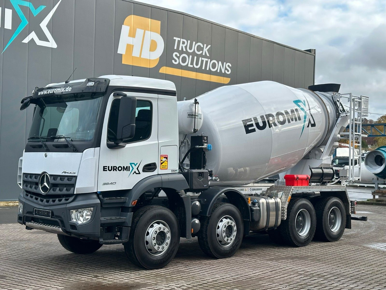 Mercedes-Benz Arocs 5 3540 8x4 EURO 6e EuromixMTP EM 9 L - Camion malaxeur: photos 2 Mercedes-Benz Arocs 5 3540 8x4 EURO 6e EuromixMTP EM 9 L - Camion malaxeur: photos 2