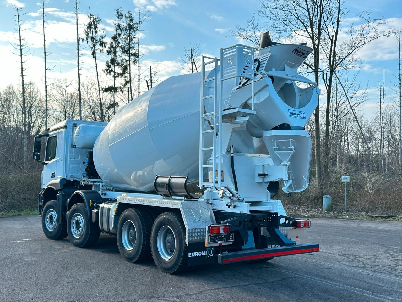Mercedes-Benz Arocs 5 3743 8X4 / Euro6e EuromixMTP EM 10 L - Camion malaxeur: photos 4 Mercedes-Benz Arocs 5 3743 8X4 / Euro6e EuromixMTP EM 10 L - Camion malaxeur: photos 4