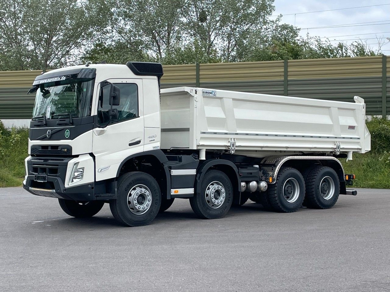 Volvo FMX 460 8x4 / WECHSELSYSTEM KIPPER+MISCHER Volvo FMX 460 8x4 / WECHSELSYSTEM KIPPER+MISCHER - Camion benne: photos 5 Volvo FMX 460 8x4 / WECHSELSYSTEM KIPPER+MISCHER Volvo FMX 460 8x4 / WECHSELSYSTEM KIPPER+MISCHER - Camion benne: photos 5